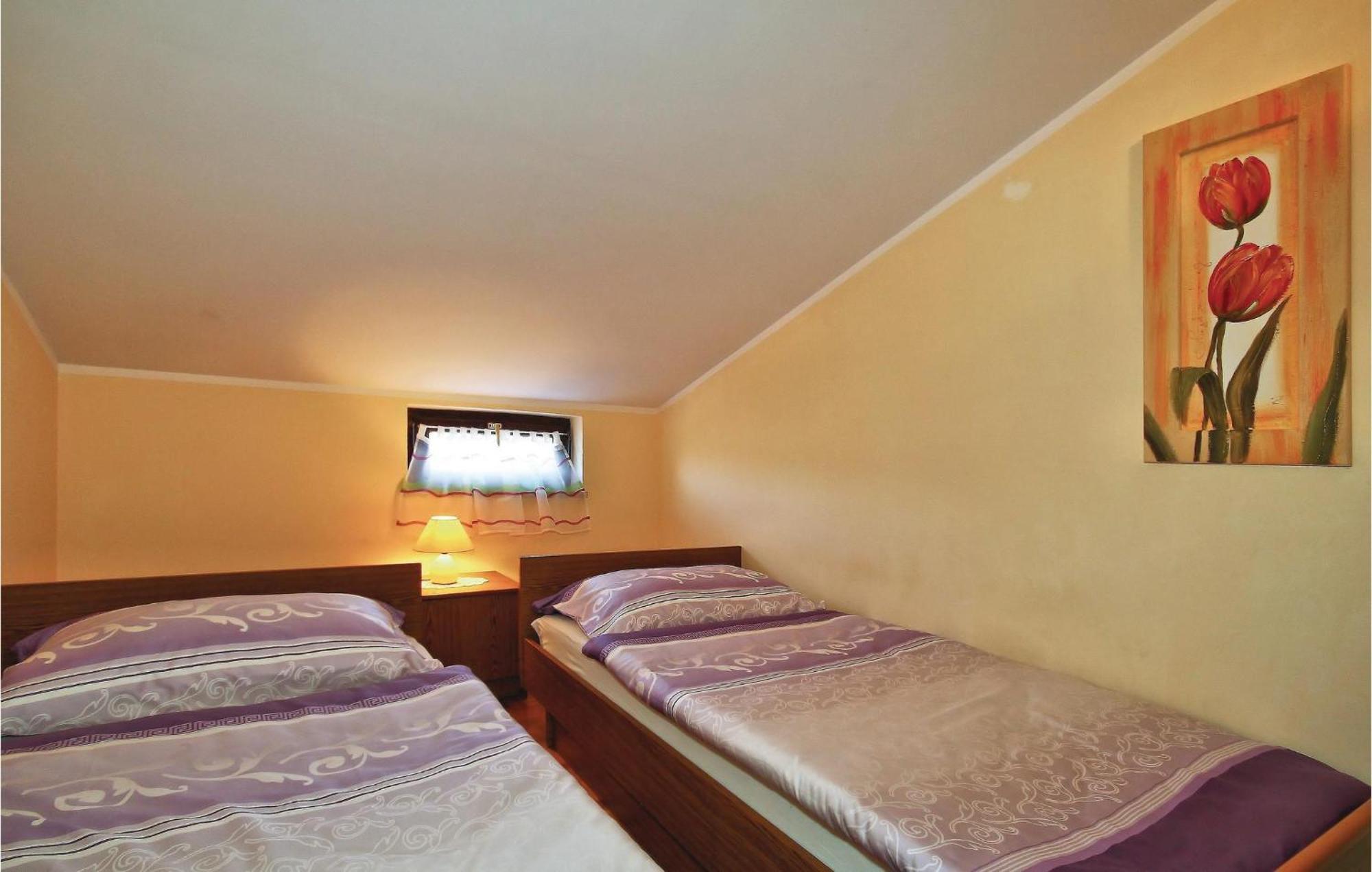 3 Bedroom Gorgeous Apartment In Porec Exterior photo